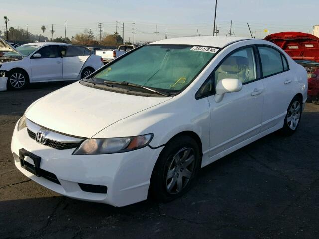 2HGFA16599H339589 - 2009 HONDA CIVIC LX WHITE photo 2