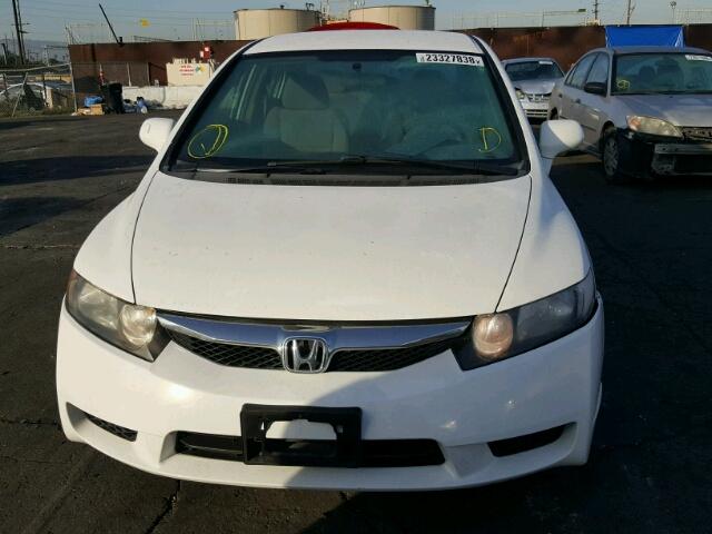 2HGFA16599H339589 - 2009 HONDA CIVIC LX WHITE photo 9