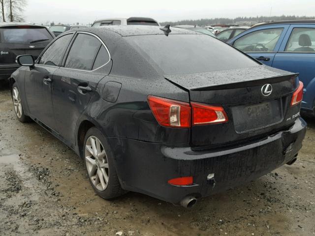 JTHCF5C26B5050363 - 2011 LEXUS IS 250 BLACK photo 3