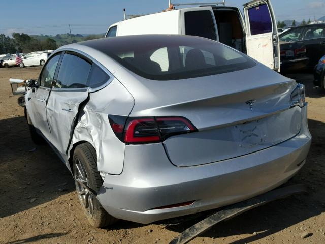 5YJ3E1EA0HF000079 - 2017 TESLA MODEL 3 SILVER photo 3