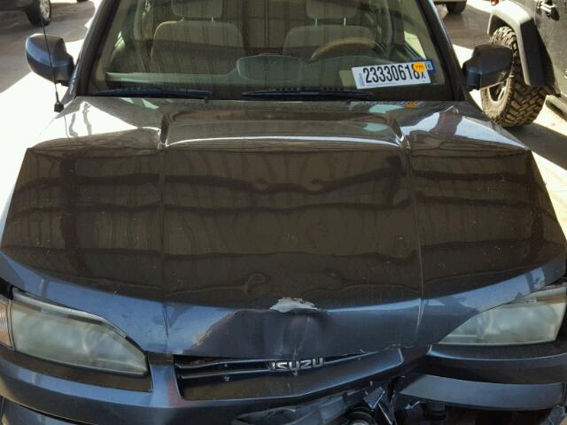 4S2CE58X724601225 - 2002 ISUZU AXIOM XS Qara foto 7