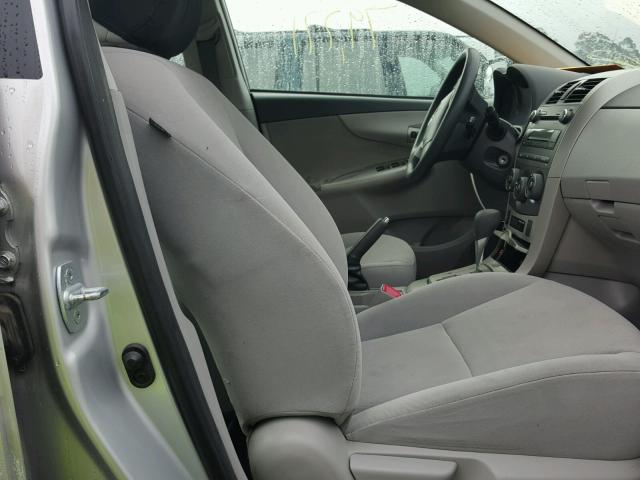 JTDBU4EE0B9131985 - 2011 TOYOTA COROLLA BA SILVER photo 5