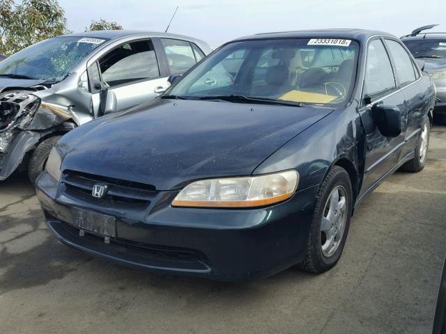 JHMCG6676XC010944 - 1999 HONDA ACCORD EX GREEN photo 2