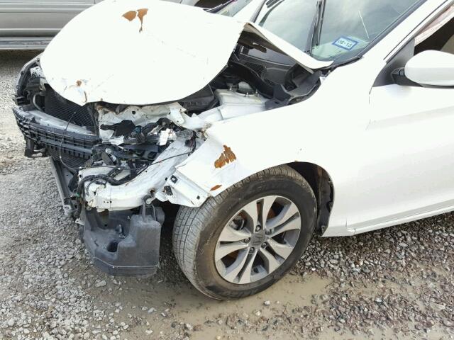 1HGCR2F39DA214373 - 2013 HONDA ACCORD LX WHITE photo 9