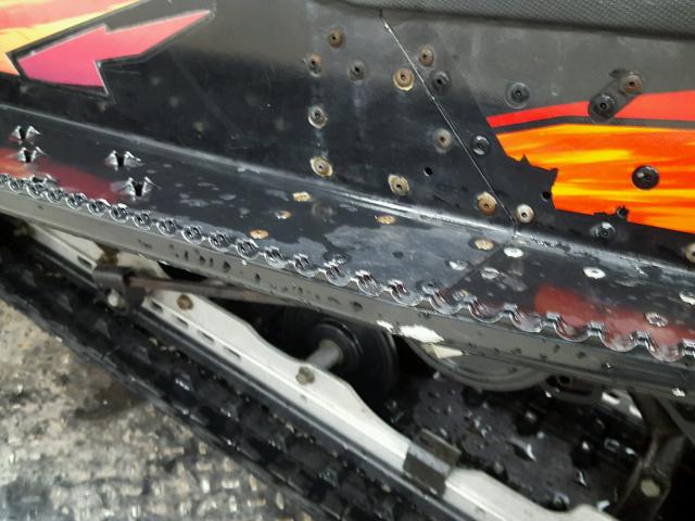 4UF07SNW17T121190 - 2007 ARCTIC CAT SNOWMOBILE შავი ფოტო 9