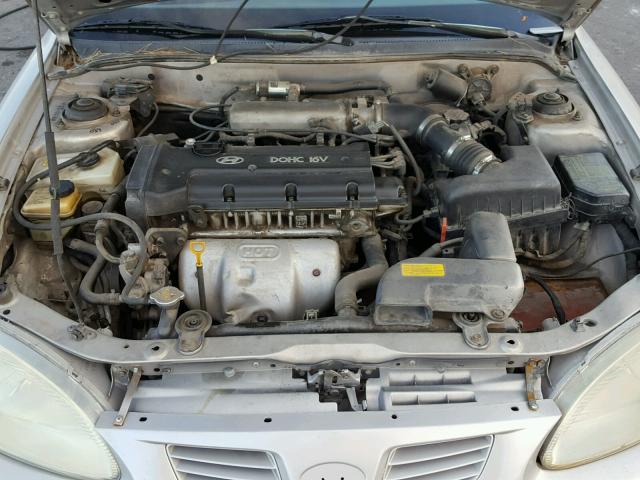 KMHJF35F4YU048375 - 2000 HYUNDAI ELANTRA GL GRAY photo 7