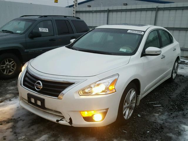 1N4AL3APXFN349466 - 2015 NISSAN ALTIMA 2.5 WHITE photo 2