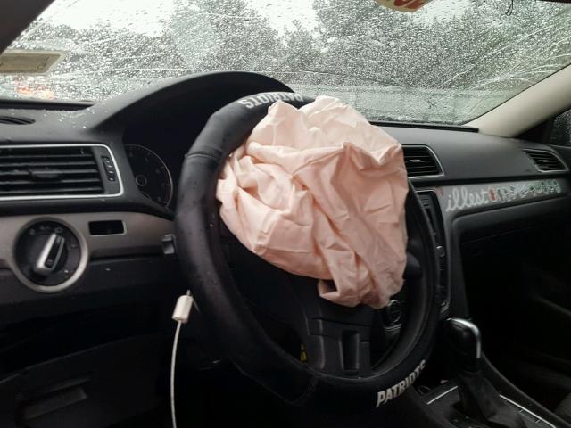 1VWAP7A38CC051103 - 2012 VOLKSWAGEN PASSAT S أسود صورة 9