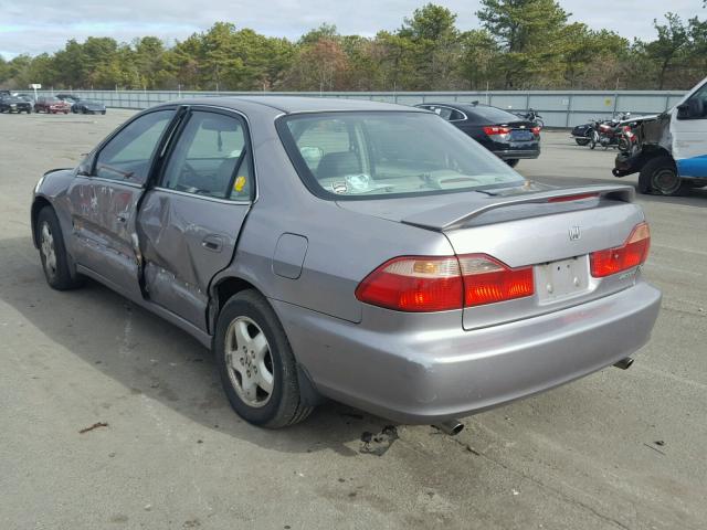 1HGCG1654YA095946 - 2000 HONDA ACCORD EX GRAY photo 3