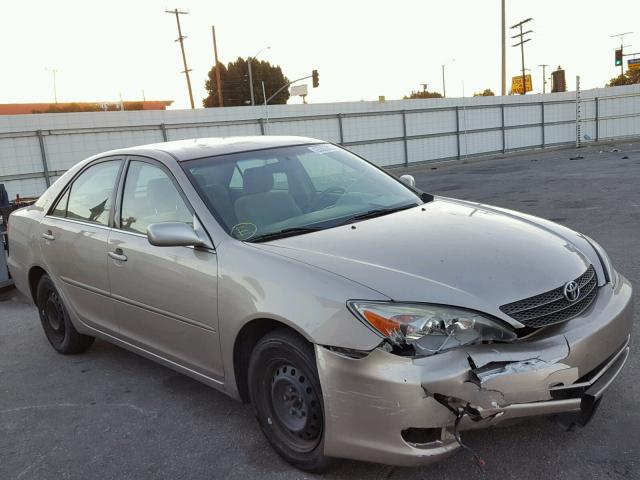 JTDBE32KX20136861 - 2002 TOYOTA CAMRY LE TAN photo 1