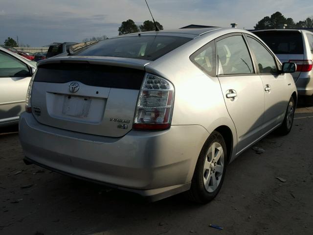 JTDKB20U883304558 - 2008 TOYOTA PRIUS SILVER photo 4