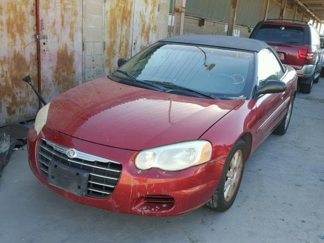 1C3EL75R24N154090 - 2004 CHRYSLER SEBRING GT RED photo 2