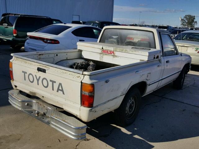 JT4RN50R7J5122685 - 1988 TOYOTA PICKUP 1/2 WHITE photo 4