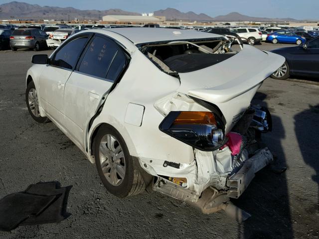 1N4AL2AP7CN526092 - 2012 NISSAN ALTIMA BAS WHITE photo 3