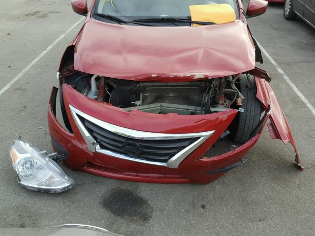 3N1CN7AP9FL881024 - 2015 NISSAN VERSA S RED photo 9