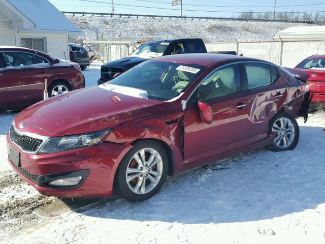 5XXGN4A78DG110477 - 2013 KIA OPTIMA EX RED photo 2