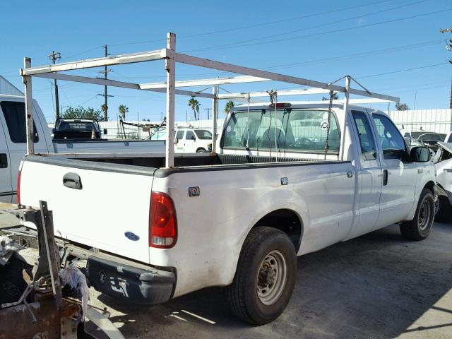 1FTNX20L0YEB18426 - 2000 FORD F250 SUPER WHITE photo 4