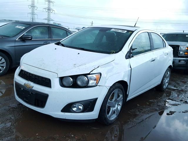 1G1JE5SH1D4178058 - 2013 CHEVROLET SONIC LTZ WHITE photo 2