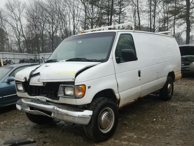 1FTSS34L5YHB40518 - 2000 FORD ECONOLINE WHITE photo 2