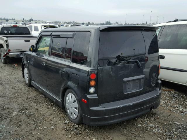 JTLKT334264082030 - 2006 TOYOTA SCION XB BLACK photo 3