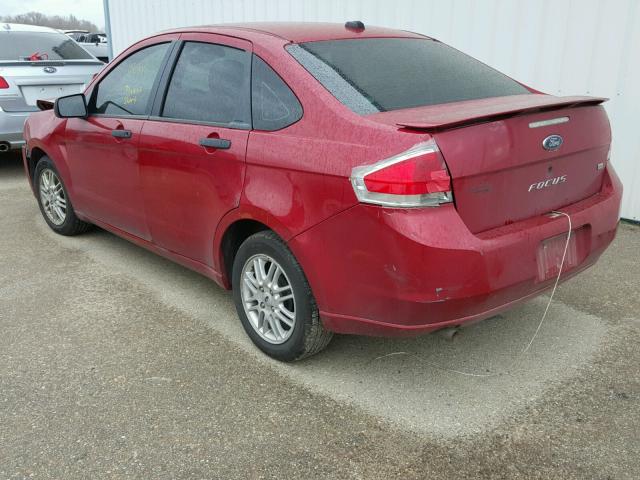 1FAHP35N39W147949 - 2009 FORD FOCUS SE RED photo 3