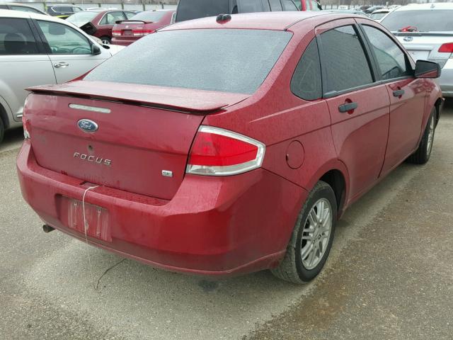 1FAHP35N39W147949 - 2009 FORD FOCUS SE RED photo 4