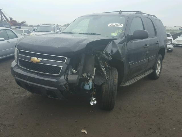 1GNSKBE03BR324055 - 2011 CHEVROLET TAHOE K150 BLACK photo 2