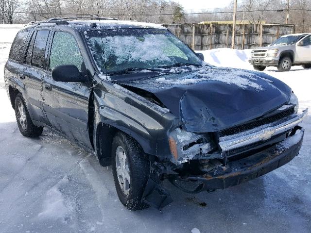 1GNDT13SX52279083 - 2005 CHEVROLET TRAILBLAZE GREEN photo 1