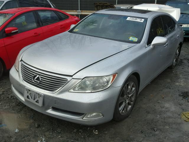 JTHBL46F585052403 - 2008 LEXUS LS 460 SILVER photo 2