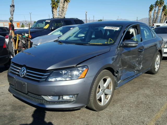 1VWAT7A37FC083976 - 2015 VOLKSWAGEN PASSAT S GRAY photo 2