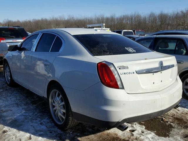 1LNHM93R49G612644 - 2009 LINCOLN MKS WHITE photo 3