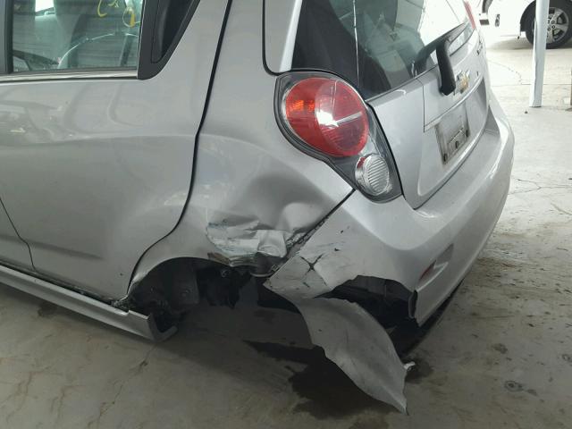 KL8CK6S05GC624871 - 2016 CHEVROLET SPARK EV 1 灰色 照片 9