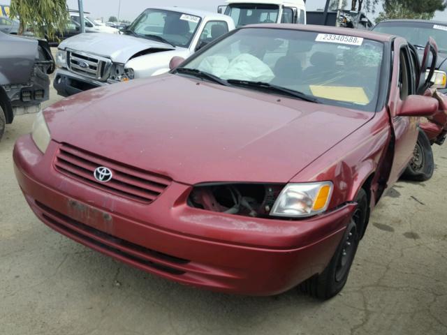 4T1BG22K4WU369519 - 1998 TOYOTA CAMRY CE MAROON photo 2