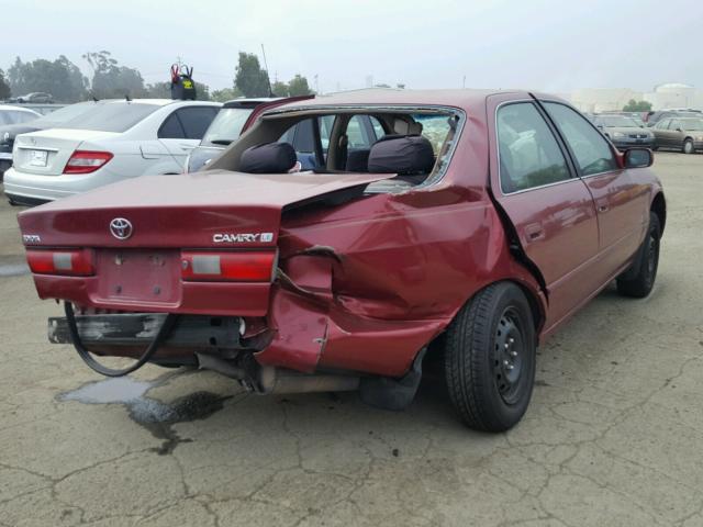 4T1BG22K4WU369519 - 1998 TOYOTA CAMRY CE MAROON photo 4