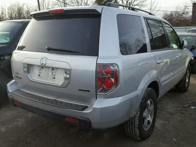 5FNYF18586B004735 - 2006 HONDA PILOT EX SILVER photo 4