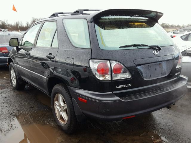 JTJHF10U420269399 - 2002 LEXUS RX 300 BLACK photo 3