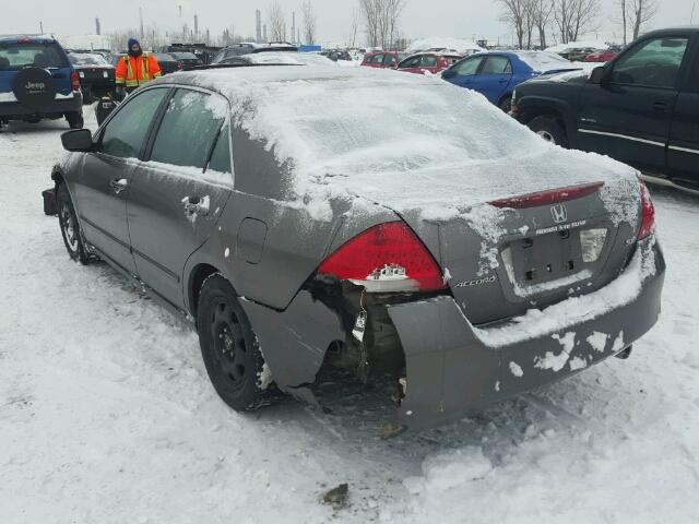 1HGCM56386A807581 - 2006 HONDA ACCORD SE GRAY photo 3