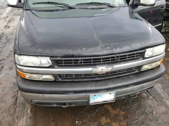 1GCEK19V31E299993 - 2001 CHEVROLET SILVERADO BLACK photo 7