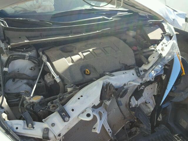 2T1BURHE0GC665241 - 2016 TOYOTA COROLLA L WHITE photo 7