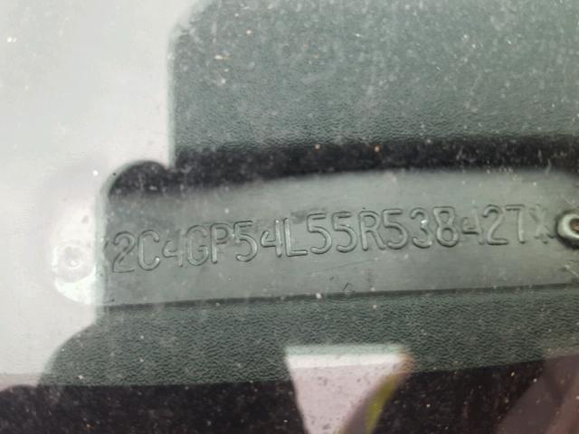 2C4GP54L55R538427 - 2005 CHRYSLER TOWN & COU GREEN photo 10