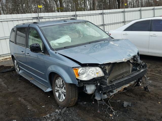 2A4RR6DX0AR137240 - 2010 CHRYSLER TOWN & COU BLUE photo 1