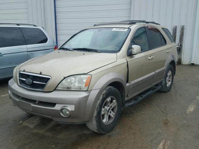 KNDJD733035126454 - 2003 KIA SORENTO EX GOLD photo 2