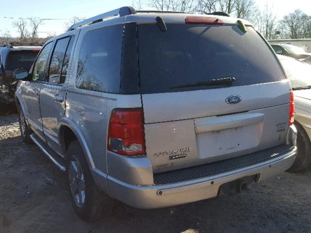 1FMDU75W15UA45469 - 2005 FORD EXPLORER L GRAY photo 3