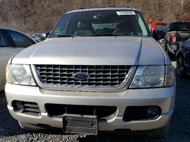 1FMDU75W15UA45469 - 2005 FORD EXPLORER L GRAY photo 9