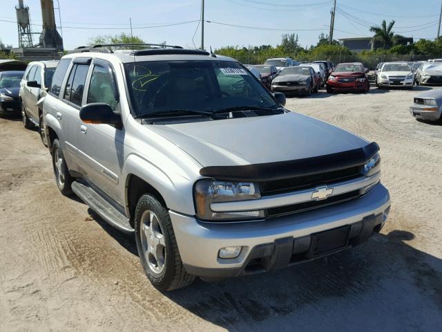 1GNDS13S042420745 - 2004 CHEVROLET TRAILBLAZE SILVER photo 1