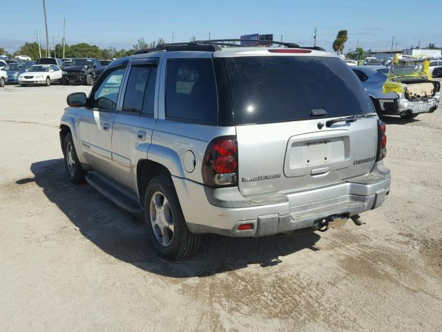 1GNDS13S042420745 - 2004 CHEVROLET TRAILBLAZE SILVER photo 3