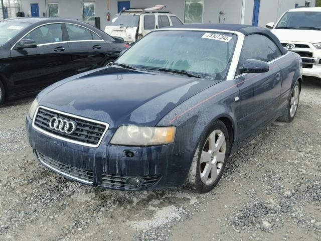 WAUAC48HX6K007593 - 2006 AUDI A4 1.8 CAB BLUE photo 2