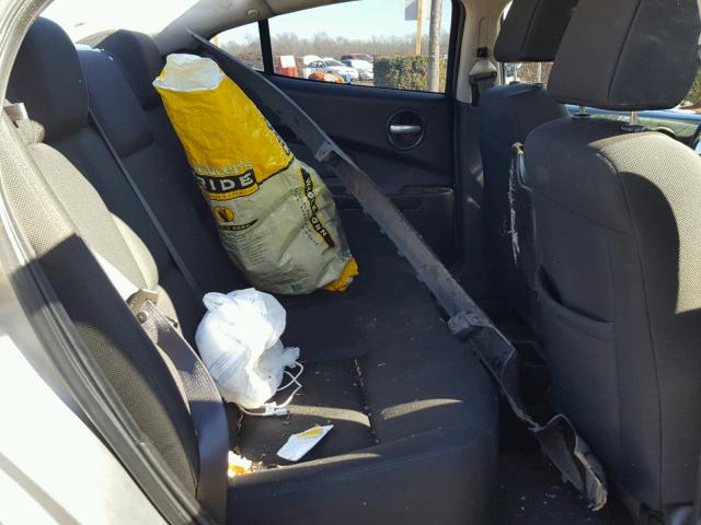 2G2WP582571149306 - 2007 PONTIAC GRAND PRIX SILVER photo 6