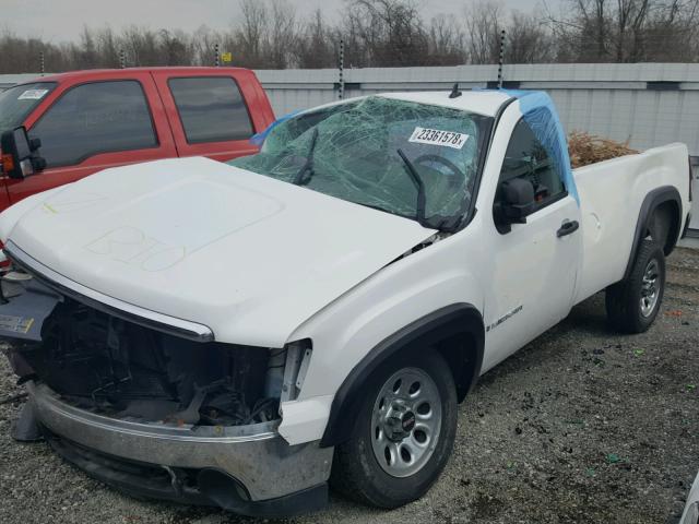 1GTEC14C47E585962 - 2007 GMC NEW SIERRA WHITE photo 2