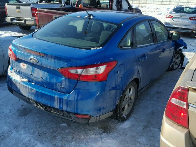 1FADP3F24EL166766 - 2014 FORD FOCUS SE BLUE photo 4